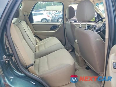 Zdjęcie 11 z 13 samochodu: 2004 FORD ESCAPE XLS VIN:1FMCU92174DA15276 - miniatura