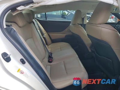 Zdjęcie 10 z 12 samochodu: 2019 LEXUS ES 350 VIN:58ABZ1B10KU039276 - miniatura