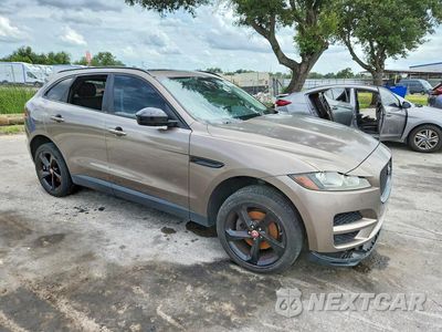 Czwarte zdjęcie samochodu z boku: 2017 JAGUAR F-PACE PREMIUM VIN:SADCJ2BN9HA092332 - miniatura