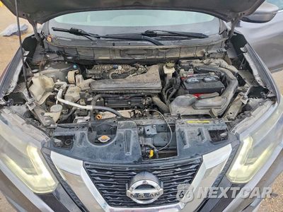 Zdjęcie 11 z 12 samochodu: 2017 NISSAN ROGUE S VIN:KNMAT2MT4HP518983 - miniatura