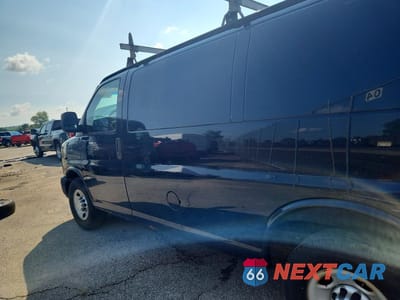 Drugie zdjęcie samochodu z przodu: 2012 CHEVROLET EXPRESS G3500 VIN:1GCZGTCG6C1135818 - miniatura