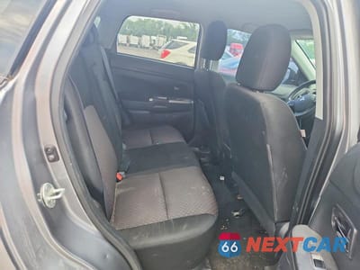 Zdjęcie 11 z 13 samochodu: 2019 MITSUBISHI OUTLANDER SPORT ES VIN:JA4AP3AU5KU015974 - miniatura