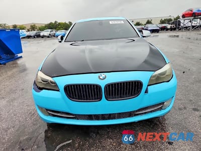 Piąte zdjęcie samochodu w środku: 2011 BMW 550 I VIN:WBAFR9C53BC757470 - miniatura