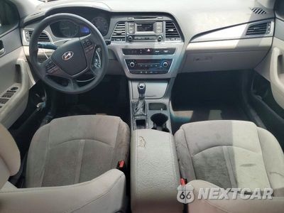 Zdjęcie 8 z 12 samochodu: 2017 HYUNDAI SONATA VIN:5NPE24AF5HH515519 - miniatura