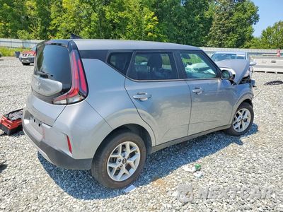 Trzecie zdjęcie samochodu z tyłu: 2025 KIA SOUL LX VIN:KNDJ23AU7S7930330 - miniatura