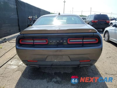Zdjęcie 6 z 12 samochodu: 2018 DODGE CHALLENGER GT VIN:2C3CDZGG8JH162176 - miniatura