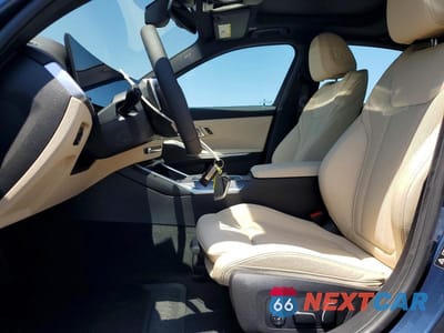 Zdjęcie 7 z 12 samochodu: 2026 BMW 330XI VIN:3MW89CW07T8G03648 - miniatura