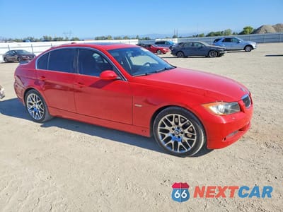 Czwarte zdjęcie samochodu z boku: 2006 BMW 330 XI VIN:WBAVD33556KV66720 - miniatura