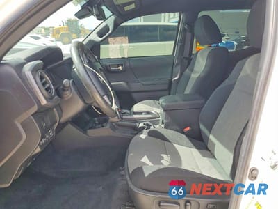 Zdjęcie 7 z 13 samochodu: 2023 TOYOTA TACOMA TRD SPORT VIN:3TMCZ5AN1PM621748 - miniatura