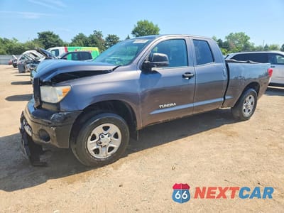 2011 TOYOTA TUNDRA DOUBLE CAB SR5 5TFUM5F11BX019895 - główne zdjęcie licytacji z USA - miniatura