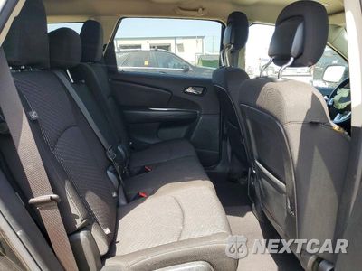 Zdjęcie 10 z 12 samochodu: 2020 DODGE JOURNEY SE VIN:3C4PDCAB9LT273918 - miniatura