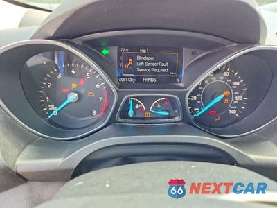 Zdjęcie 9 z 13 samochodu: 2017 FORD ESCAPE SE VIN:1FMCU0GD7HUD37663 - miniatura
