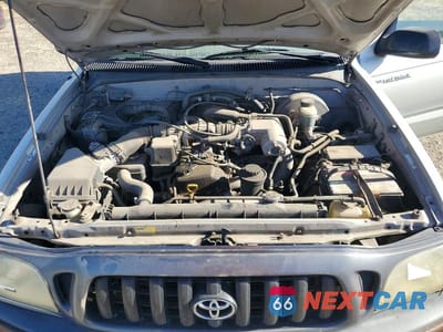 Zdjęcie 11 z 12 samochodu: 2004 TOYOTA TACOMA BASE VIN:5TENL42N24Z307155 - miniatura