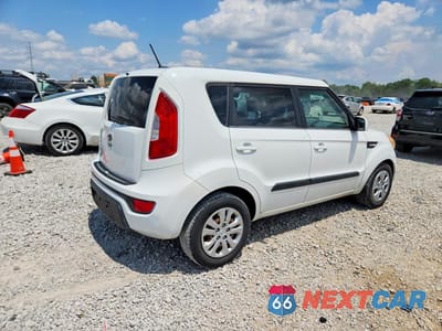 Trzecie zdjęcie samochodu z tyłu: 2012 KIA SOUL BASE VIN:KNDJT2A57C7402577 - miniatura