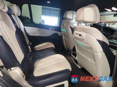 Zdjęcie 11 z 14 samochodu: 2022 BMW X7 VIN:5UXCX6C02N9J96015 - miniatura