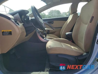 Zdjęcie 7 z 13 samochodu: 2013 HYUNDAI ELANTRA GLS VIN:KMHDH4AE1DU592644 - miniatura