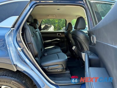 Zdjęcie 8 z 10 samochodu: 2025 KIA SORENTO S VIN:5XYRL4JC8SG344980 - miniatura