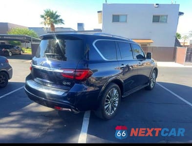 Czwarte zdjęcie samochodu z boku: 2019 INFINITI QX80 LUXE VIN:JN8AZ2NF8K9685855 - miniatura