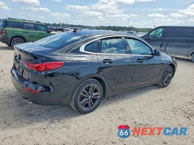 Trzecie zdjęcie samochodu z tyłu: 2024 BMW 228XI VIN:WBA73AK06R7N47607 - miniatura
