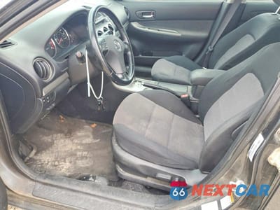 Zdjęcie 7 z 12 samochodu: 2005 MAZDA 6 S VIN:1YVHP84D455M12467 - miniatura
