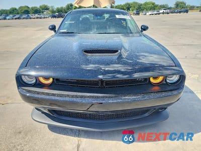 Piąte zdjęcie samochodu w środku: 2023 DODGE CHALLENGER R/T VIN:2C3CDZBT2PH650178 - miniatura