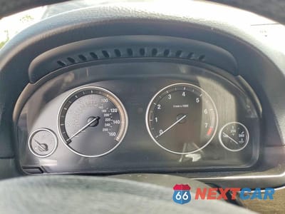 Zdjęcie 9 z 12 samochodu: 2011 BMW 550 I VIN:WBAFR9C58BDE82143 - miniatura