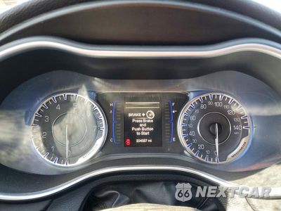 Zdjęcie 9 z 12 samochodu: 2015 CHRYSLER 200 LIMITED VIN:1C3CCCAB9FN628323 - miniatura