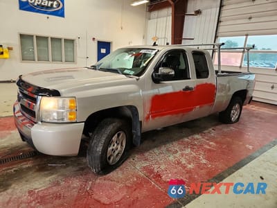 2008 CHEVROLET SILVERADO K1500 2GCEK19J081302793 - główne zdjęcie licytacji z USA - miniatura