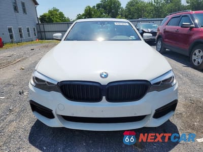 Piąte zdjęcie samochodu w środku: 2019 BMW 530 I VIN:WBAJA5C54KWA58084 - miniatura
