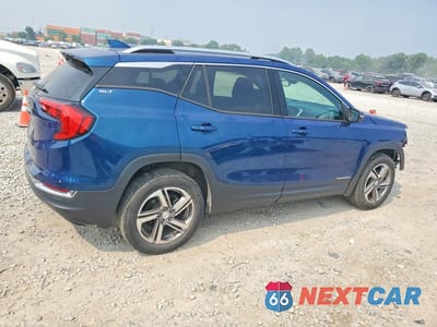 Trzecie zdjęcie samochodu z tyłu: 2020 GMC TERRAIN SLT VIN:3GKALVEV2LL106250 - miniatura