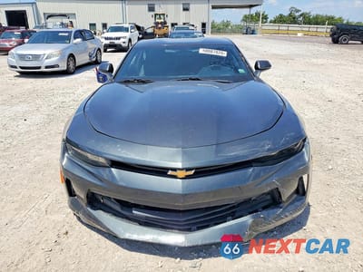 Piąte zdjęcie samochodu w środku: 2016 CHEVROLET CAMARO LT VIN:1G1FB1RS6G0139339 - miniatura