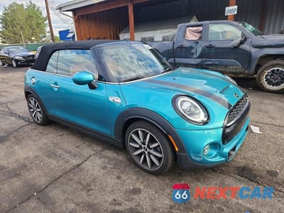 Czwarte zdjęcie samochodu z boku: 2021 MINI COOPER S VIN:WMWWJ5C05M3M86354 - miniatura