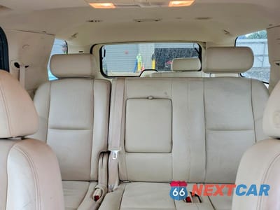 Zdjęcie 10 z 13 samochodu: 2008 CADILLAC ESCALADE LUXURY VIN:1GYFK63818R152380 - miniatura