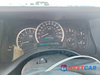 Zdjęcie 9 z 13 samochodu: 2005 HUMMER H2 VIN:5GRGN23U15H116762 - miniatura