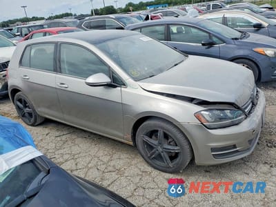 Czwarte zdjęcie samochodu z boku: 2015 VOLKSWAGEN GOLF VIN:3VW217AU7FM011581 - miniatura
