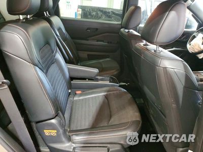 Zdjęcie 11 z 14 samochodu: 2023 NISSAN PATHFINDER SV VIN:5N1DR3BD6PC237525 - miniatura