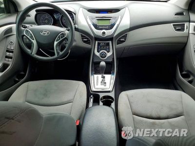 Zdjęcie 8 z 12 samochodu: 2011 HYUNDAI ELANTRA GLS VIN:KMHDH4AE2BU105903 - miniatura