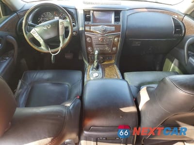 Zdjęcie 8 z 13 samochodu: 2015 INFINITI QX80 BASE VIN:JN8AZ2NFXF9573709 - miniatura