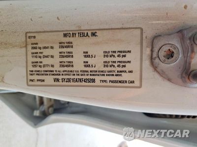 Zdjęcie 13 z 13 samochodu: 2019 TESLA MODEL 3 VIN:5YJ3E1EA7KF425208 - miniatura