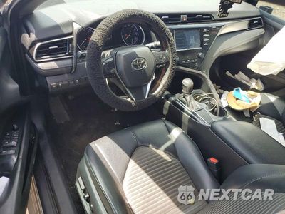 Zdjęcie 8 z 12 samochodu: 2019 TOYOTA CAMRY SE VIN:4T1B11HK7KU760161 - miniatura