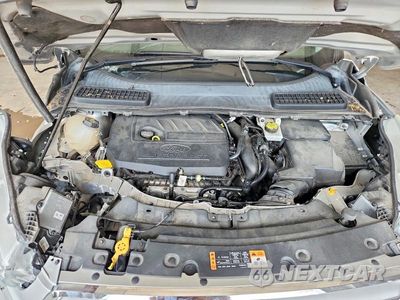 Zdjęcie 12 z 13 samochodu: 2017 FORD ESCAPE TITANIUM VIN:1FMCU9JD2HUD16958 - miniatura