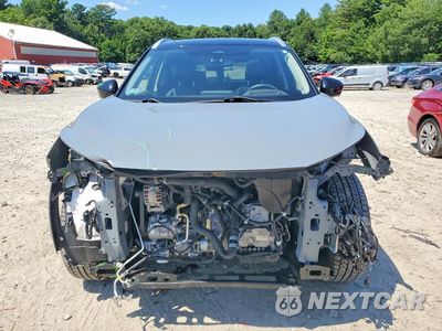 Piąte zdjęcie samochodu w środku: 2022 NISSAN ROGUE PLATINUM VIN:JN8BT3DD1NW275965 - miniatura