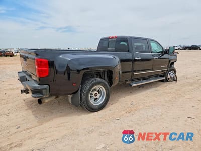 Trzecie zdjęcie samochodu z tyłu: 2016 GMC SIERRA K3500 DENALI VIN:1GT42YE89GF128771 - miniatura