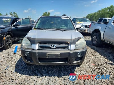 Piąte zdjęcie samochodu w środku: 2005 HYUNDAI TUCSON GLS VIN:KM8JN12D25U183876 - miniatura