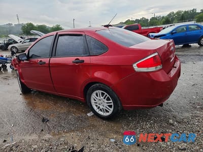 Drugie zdjęcie samochodu z przodu: 2010 FORD FOCUS SE VIN:1FAHP3FN8AW111855 - miniatura