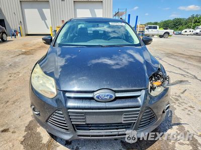 Piąte zdjęcie samochodu w środku: 2013 FORD FOCUS SE VIN:1FADP3F24DL176843 - miniatura