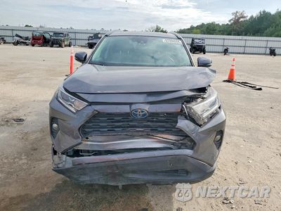 Piąte zdjęcie samochodu w środku: 2021 TOYOTA RAV4 HYBRID XLE PREMIUM VIN:4T3B6RFV7MU053343 - miniatura