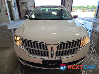 Piąte zdjęcie samochodu w środku: 2012 LINCOLN MKZ VIN:3LNHL2GC5CR819642 - miniatura