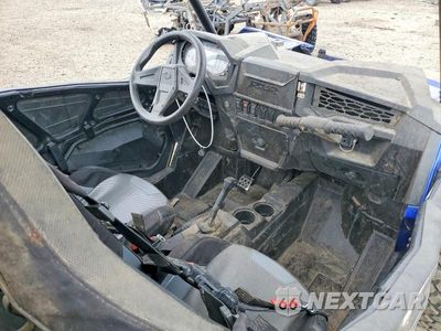 Piąte zdjęcie samochodu w środku: 2021 POLARIS RZR UTILITY VEHICLE VIN:3NSNAR995MH653152 - miniatura