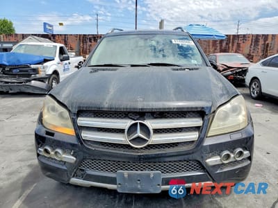 Piąte zdjęcie samochodu w środku: 2010 MERCEDES-BENZ GL 450 4MATIC VIN:4JGBF7BE1AA581881 - miniatura